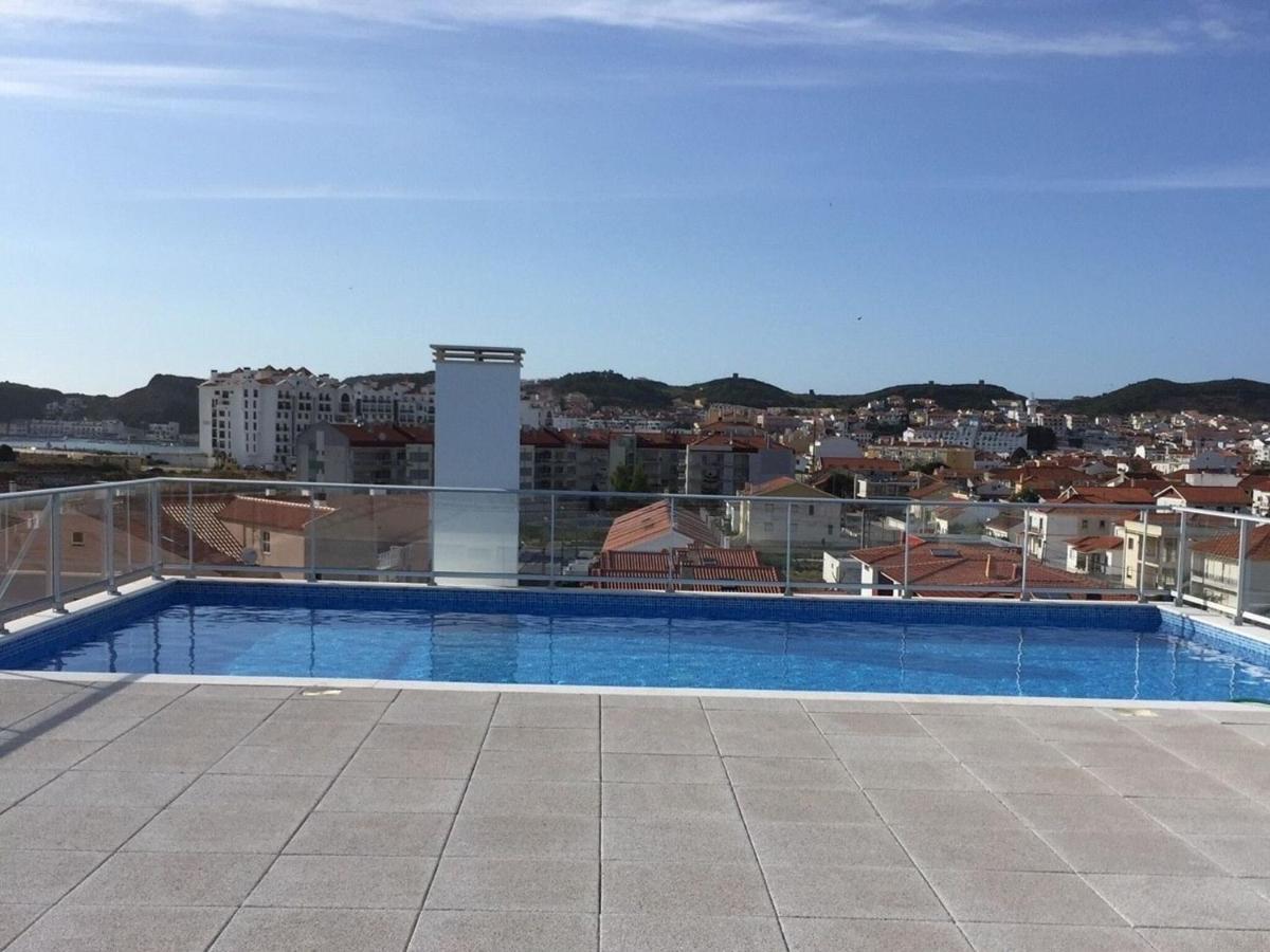 Beautiful Apartment In S O Martinho Do Porto With Balcony Sao Martinho do Porto Luaran gambar
