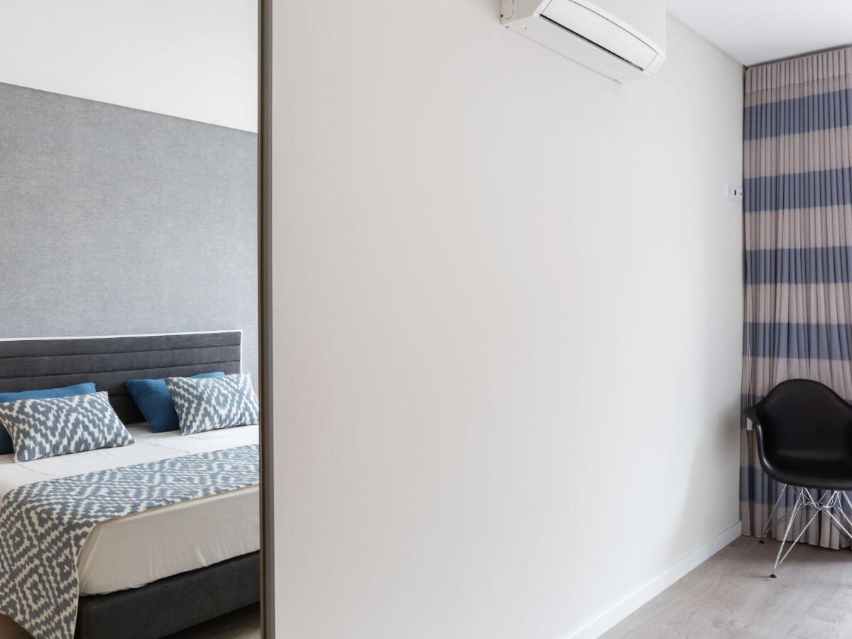 Beautiful Apartment In S O Martinho Do Porto With Balcony Sao Martinho do Porto Luaran gambar